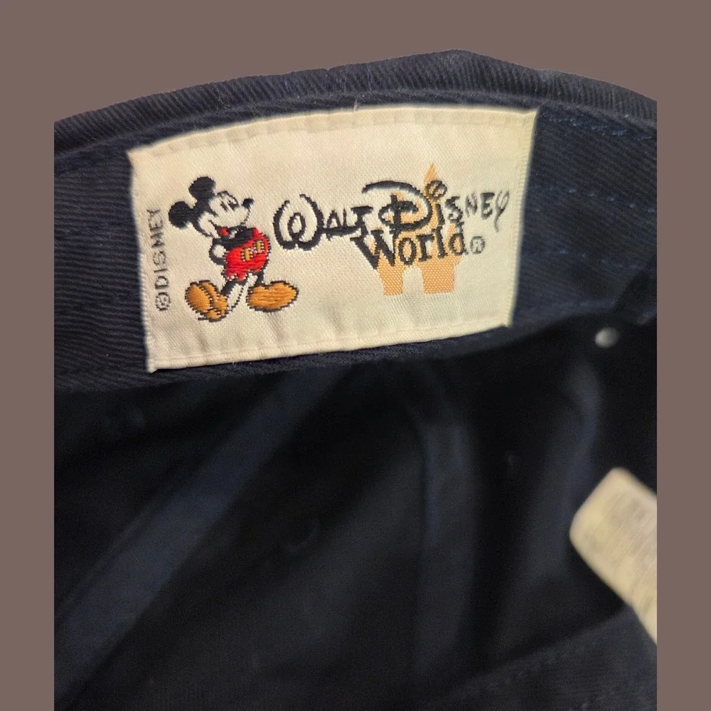 VTG 90s Y2K DISNEY Navy StrapBack Baseball Cap Red Embroidered Mickey 100%Cotton
